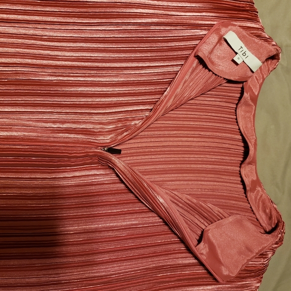 Tibi Pleated Raw Hem Crop Top Blouse - Picture 5 of 5